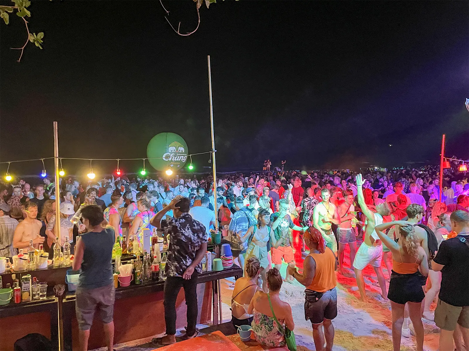Soirée Full Moon Party sur la plage de Haad Rin, Koh Phangan