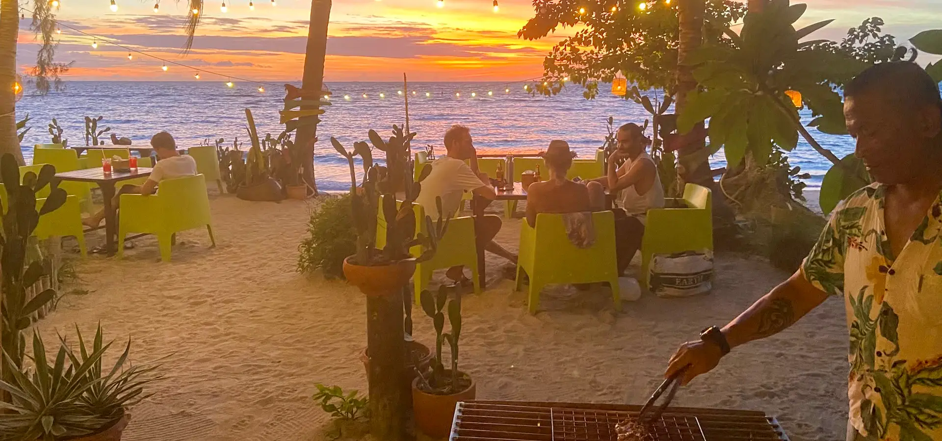 Secret Beach bar Lost N Found Koh Phangan tropical bay